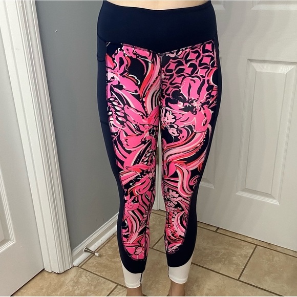 Lilly Pulitzer Leggings Luxletic Pink Floral Preppy Cropped Size Extra Small - Picture 2 of 6